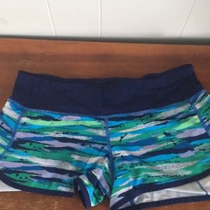 Lululemon size 6 run time shorts!